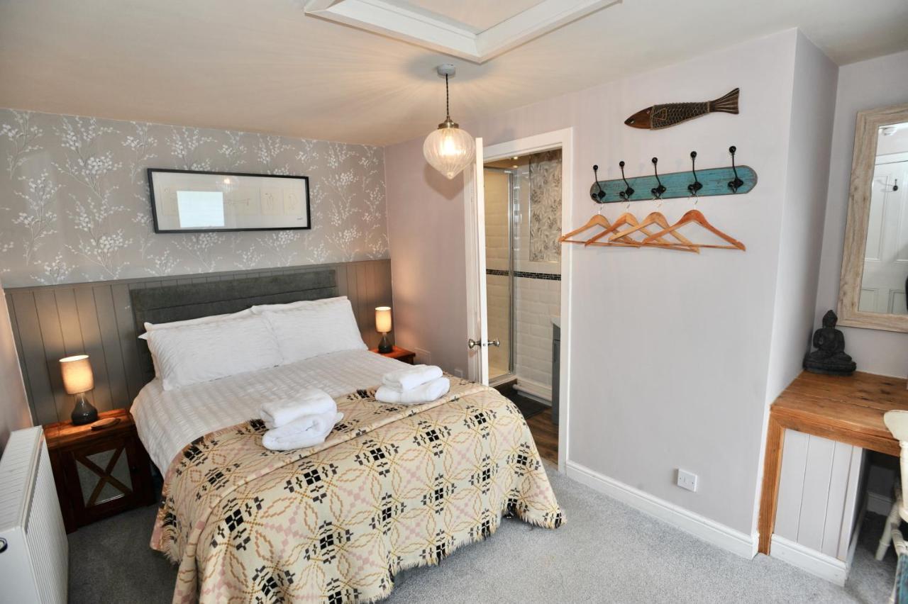 Sea View Guest House Benllech Buitenkant foto